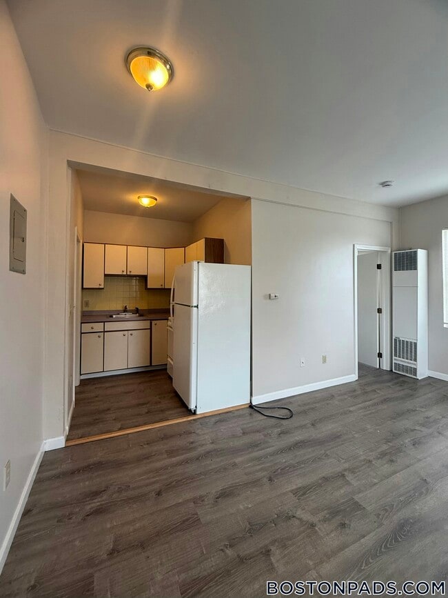 Photo - 543 Middle St Unidad 3