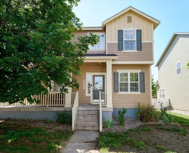 Building Photo - 2475 Saint Paul Dr