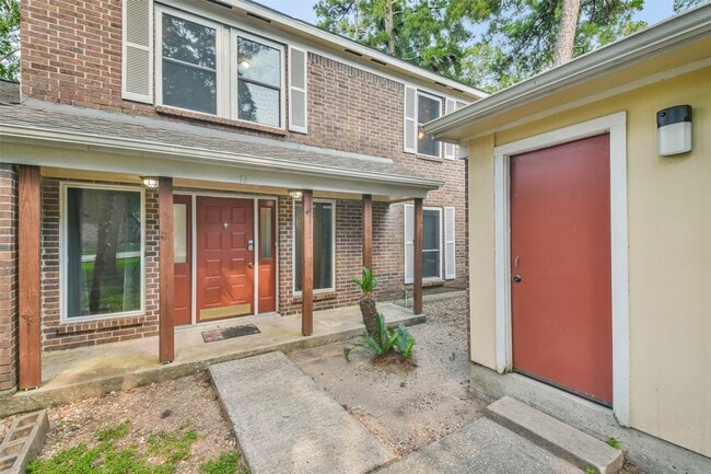 Photo - 12 Coralberry Rd