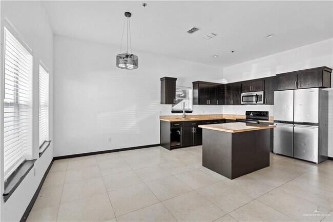 Photo - 12 Colbath Ave Unit 240A