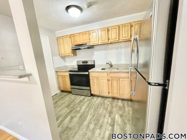 Photo - 55 Elmwood Park Unidad 25