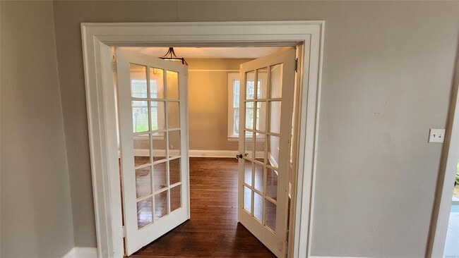 Photo - 3132 Dupont St