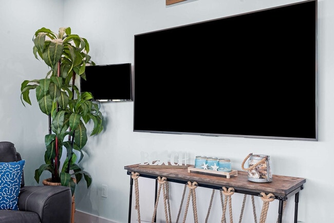 Photo - 811 104th St Unidad ID1325586P