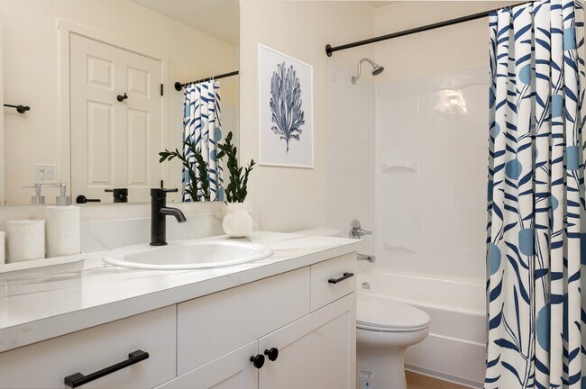 Photo - SAGEWOOD ESTATES