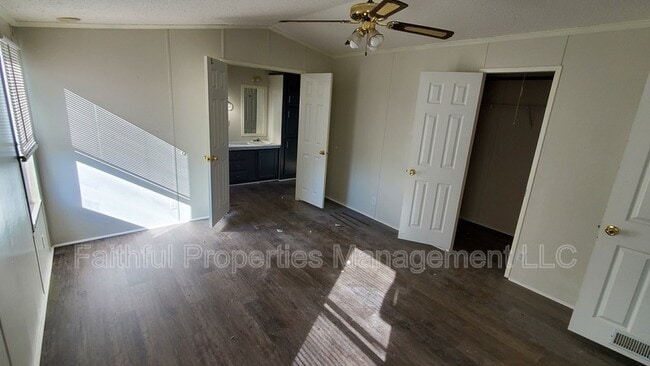 Photo - 6397 County Rd 210