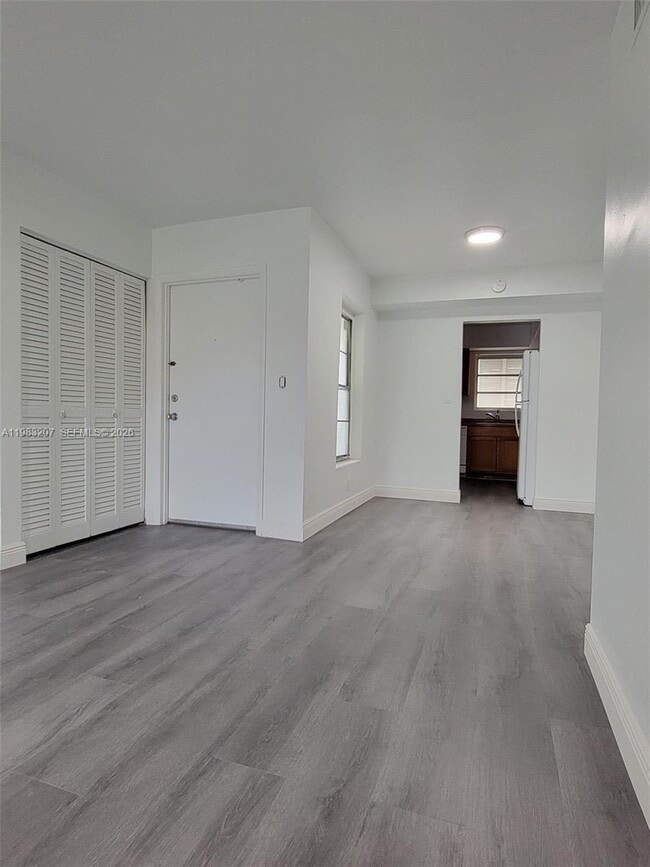 Photo - 7610 SW 82nd St Unit J207