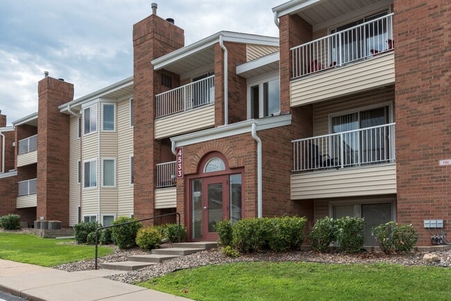 Cinnamon Ridge Apartments - Cinnamon Ridge Apartments