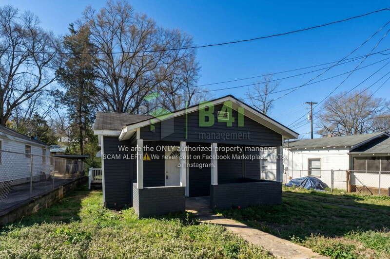 Photo - 204 E Crovat St