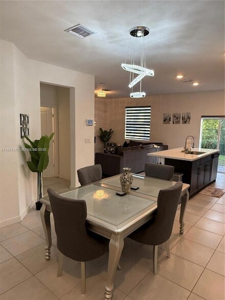 Photo - 818 SE 19th St