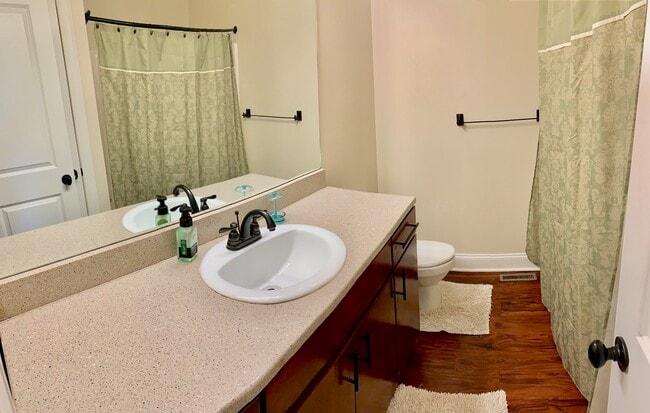 Photo - 404 Treyson Ln Unit 404