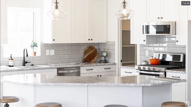 Photo - 7409 S Drake Park Ct