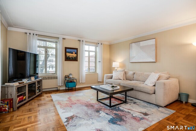 Photo - 20 Outlook Ave Unit 106