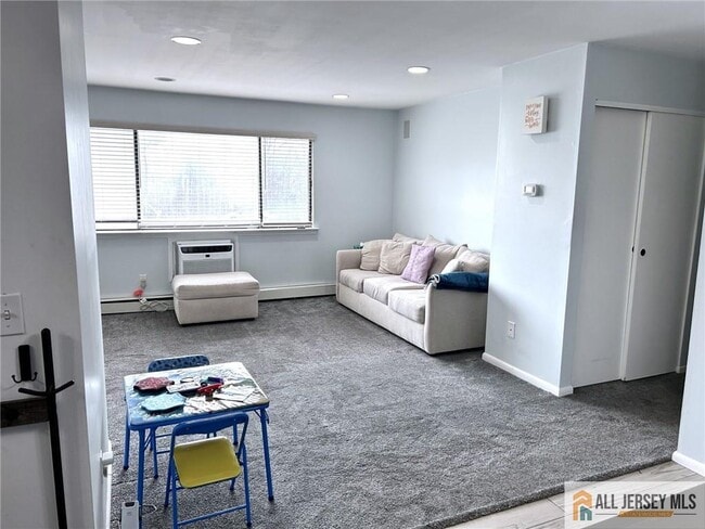 Photo - 532 Cricket Ln Unit 532