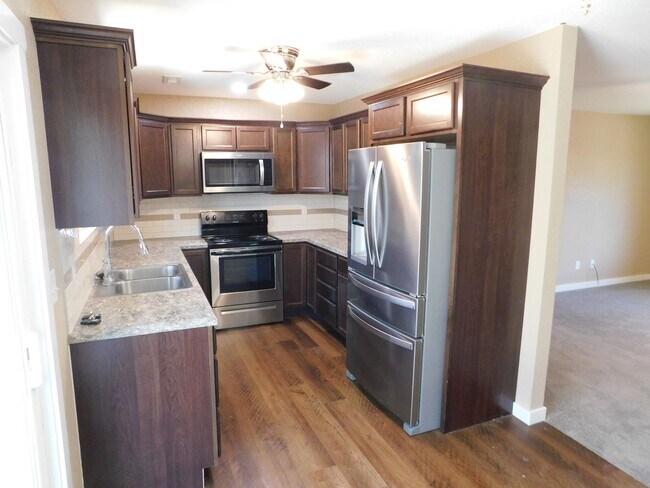 Photo - Nice 3 bedroom, 2 bathroom home located in...