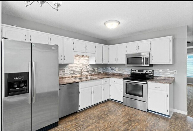 Photo - 3216 Tabby Dr