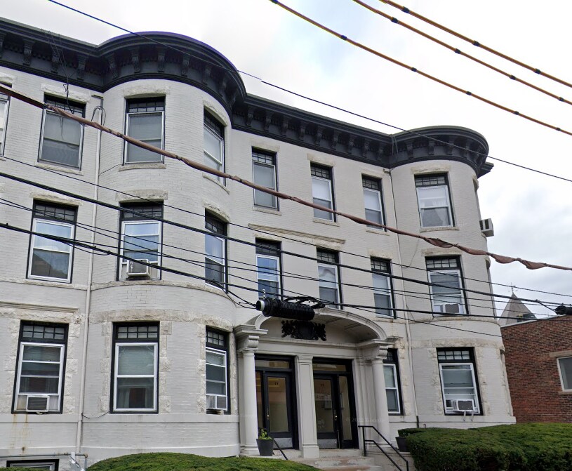 Photo - 17 Green St Condo Unit B1