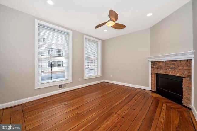 Photo - 315 W Patrick St