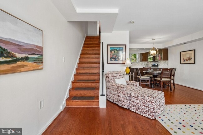3812 Jason Ave