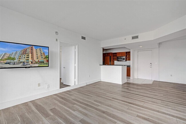 Photo - 2775 NE 187th St Unit 202