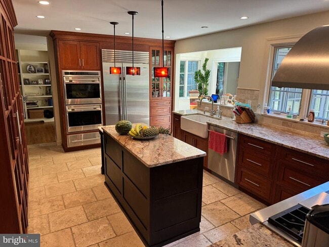 Photo - 414 Gilpin Rd