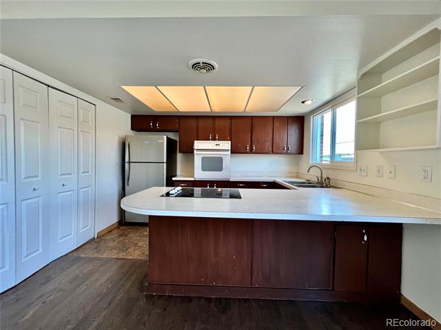 Photo - 9032 E Lehigh Ave