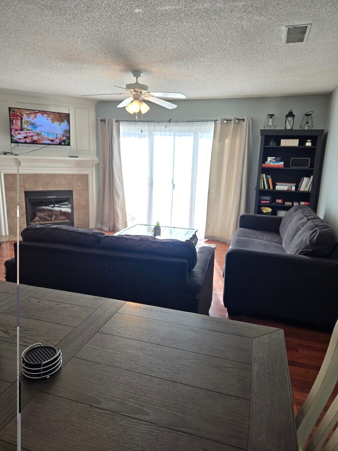 Photo - 5504 N Fairmount Ave