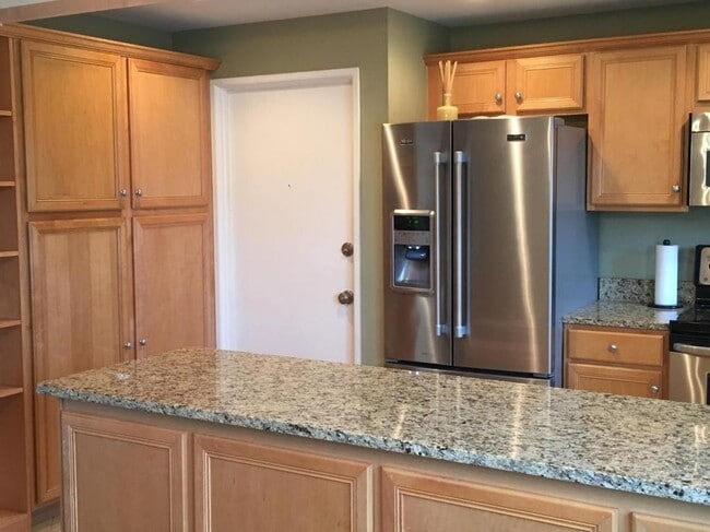 Photo - 82 Heritage Hill Rd Unit D