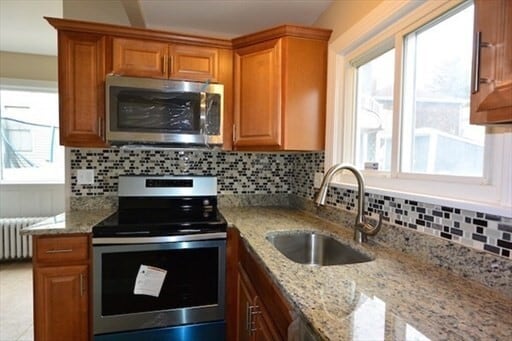 Photo - 12 Eaton St