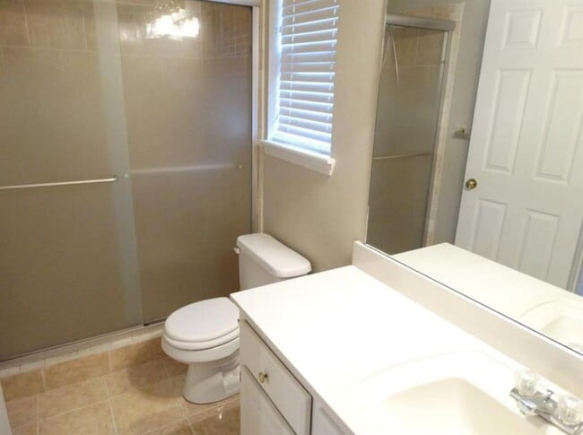 Photo - 3813 Southwind Ave