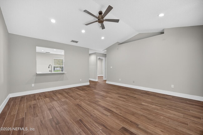 Photo - 11048 Stutz Ct