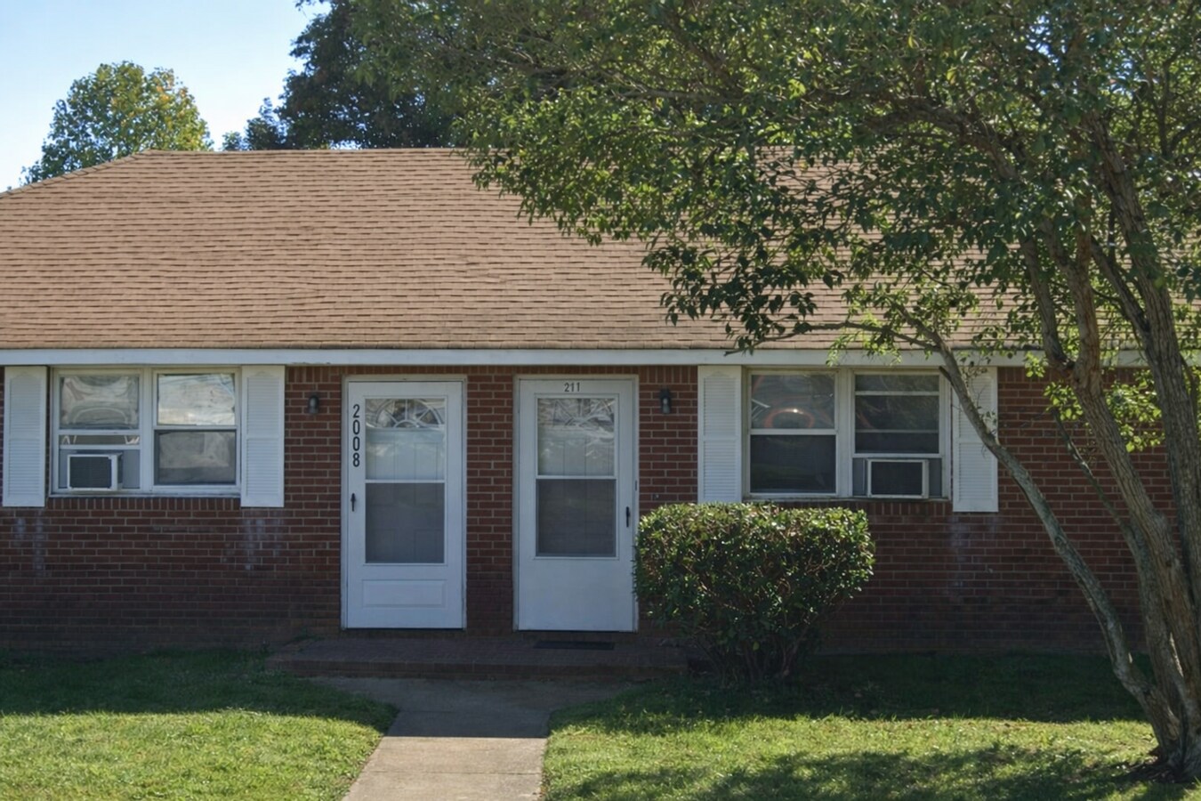 Charming 2-Bedroom Duplex with Private Yard in Chesapeake - Charming 2-Bedroom Duplex with Private Yard in Chesapeake