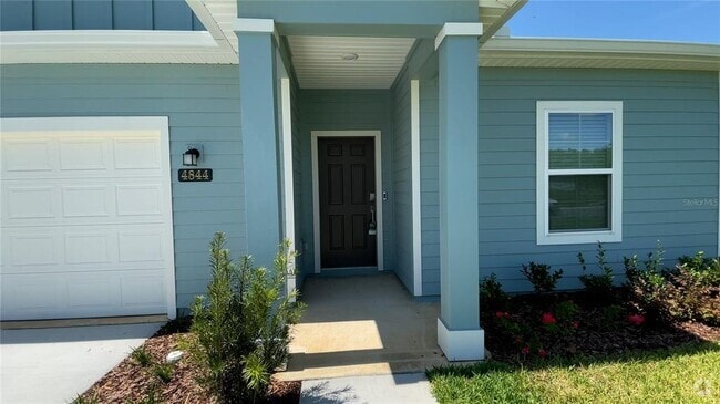 Building Photo - 4844 NW 11th St Rental