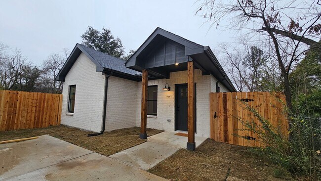 Photo - 1700 Kendolph Dr Unit 1700 Kendolph ADU