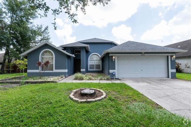 Building Photo - 16505 Lake Heather Dr Rental