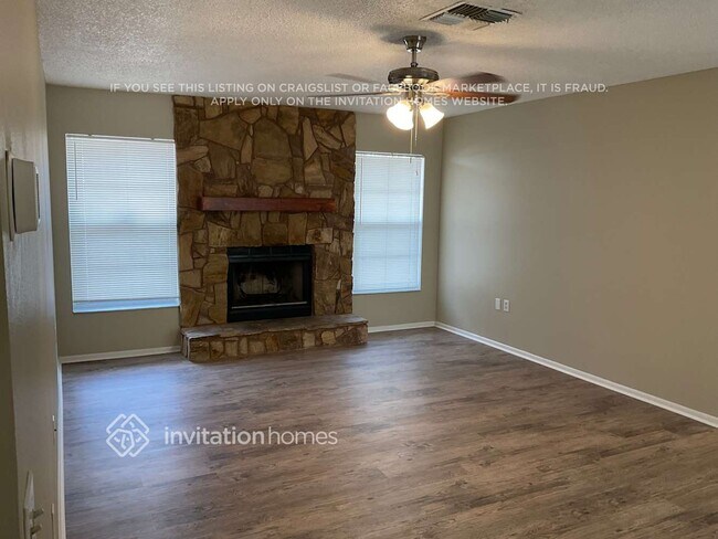 Photo - 4829 Montevista Dr