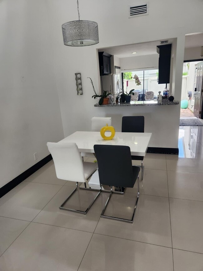 Photo - 12760 Spinnaker Ln