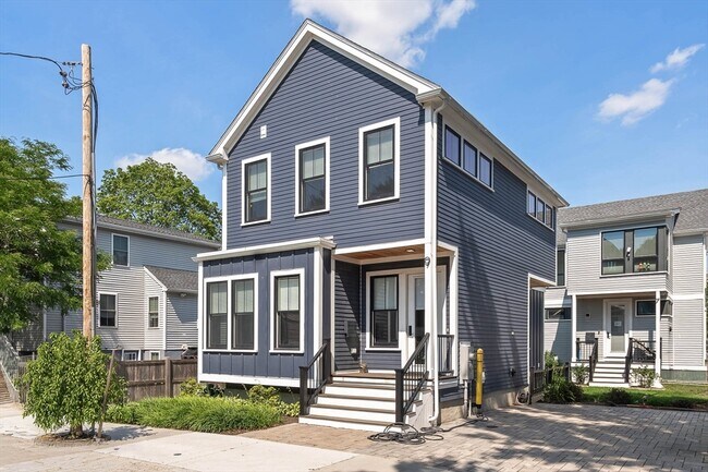 Building Photo - 9 Jackson St Unit 9