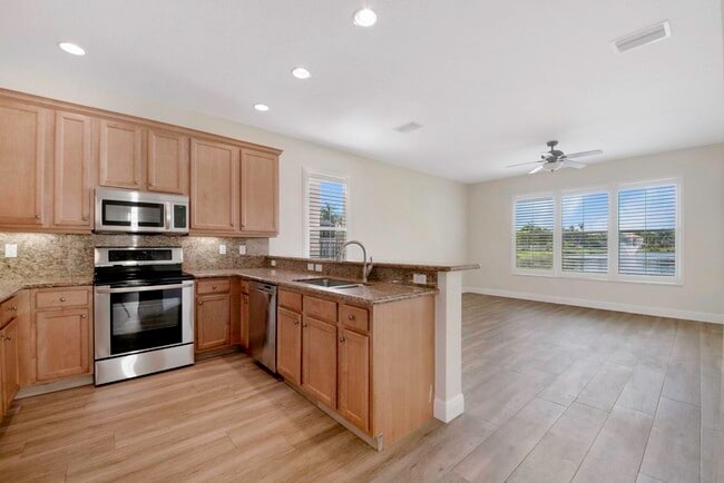 Photo - 8895 Chestnut Ridge Way