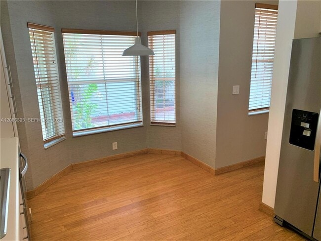 Photo - 1130 Buttonwood Ln