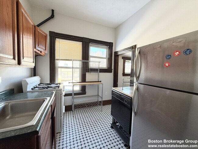 Photo - 112 Allston St Unit #3