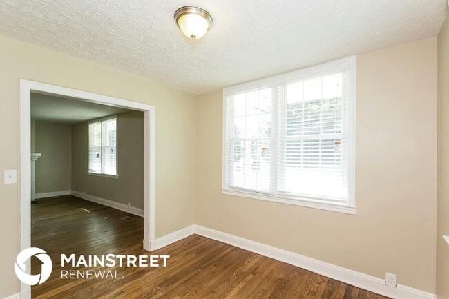 Photo - 4667 Bakers Ferry Rd SW
