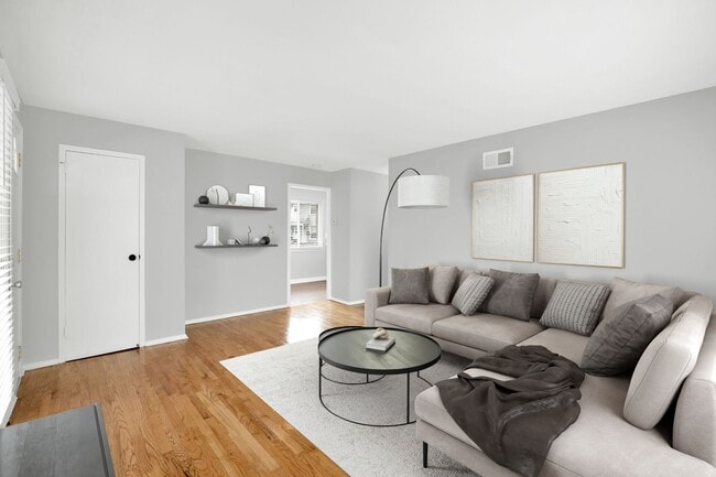 Oakwood Townhomes