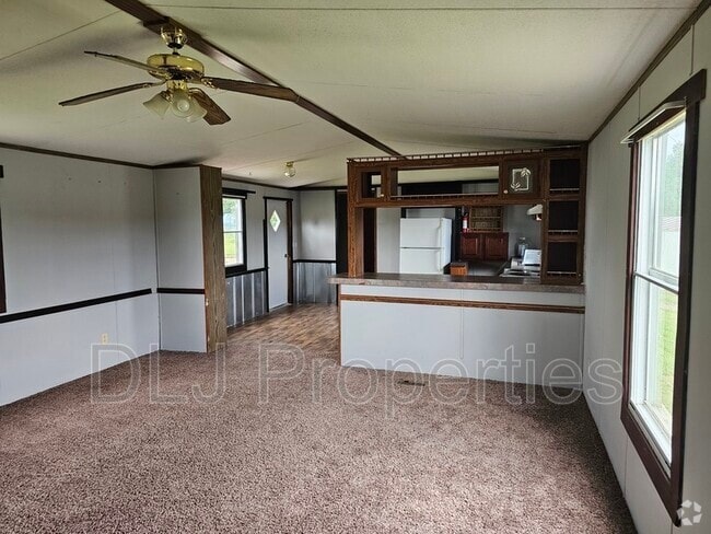 Building Photo - 616 Ruby Maes Way Rental