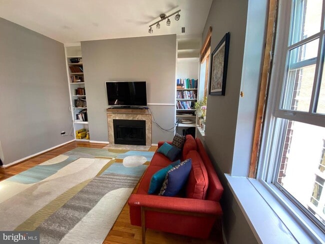 Photo - 12 Letitia St Unit 503