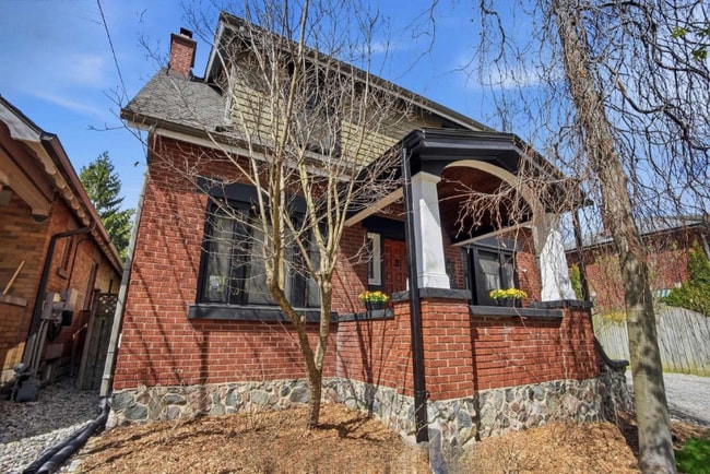Photo - Charming and spacious 3-bedroom, 1-bathroom property offering approximately 1,500 sq. ft. of comf...