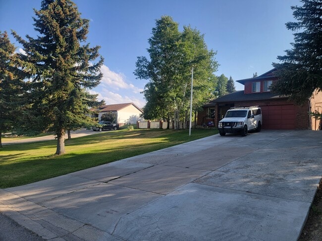 Photo - 213 Hayden Ave