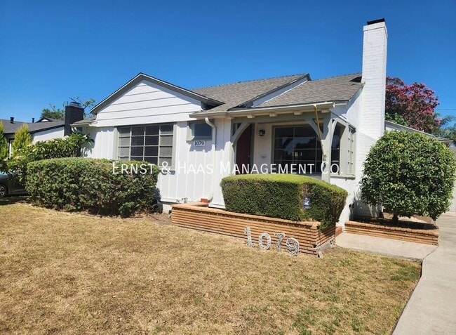 Building Photo - 1079 E Terrace Dr