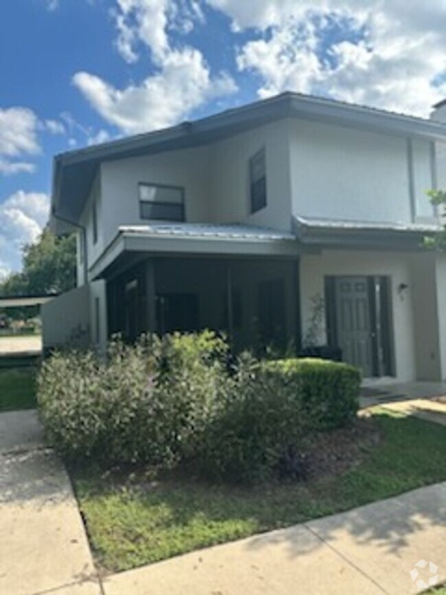 Building Photo - SW OCALA TOWNHOME