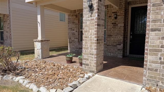 1049 Marietta Ln