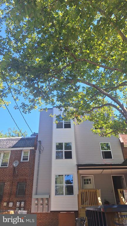Photo - 568 Pfeiffer St